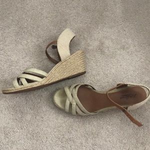 lucky brand espadrille wedges
